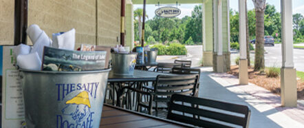 Salty Dog Bluffton Outdoor seating TAnger Outlets